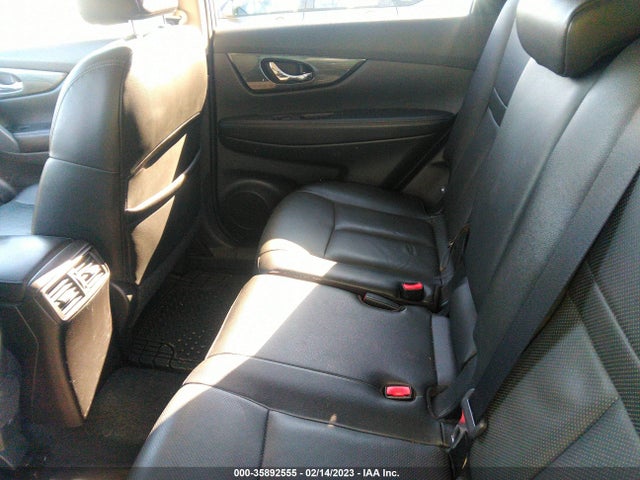 2015 Nissan Rogue, VIN: 5N1AT2MV9FC921617