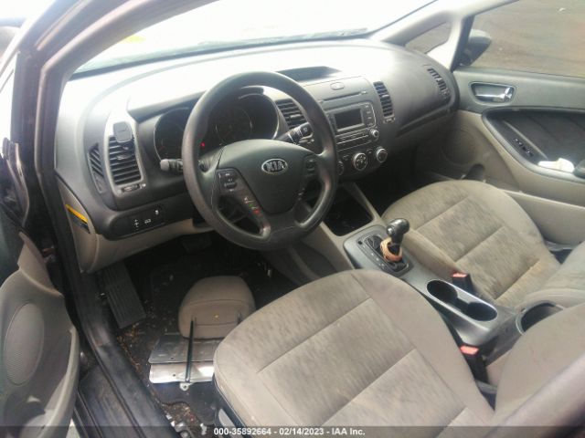 KNAFK4A67G5539353 KIA FORTE LX
