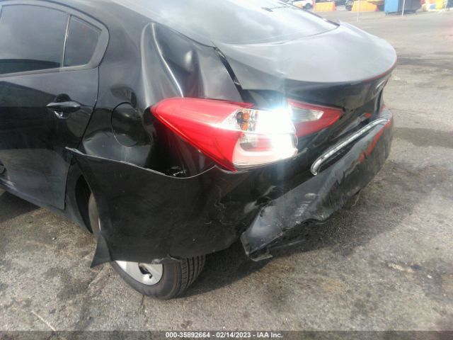 KNAFK4A67G5539353 KIA FORTE LX