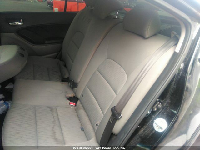 KNAFK4A67G5539353 KIA FORTE LX