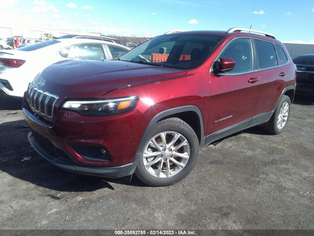 1C4PJLCB9KD149870 Jeep Cherokee Latitude