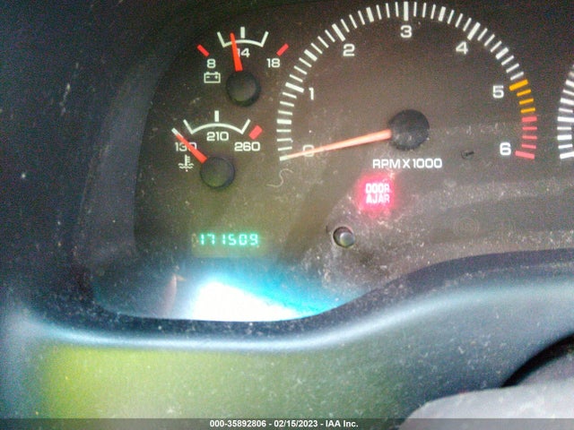 Dodge DURANGO 2000 1B4HR28Y7YF133505 Image 8