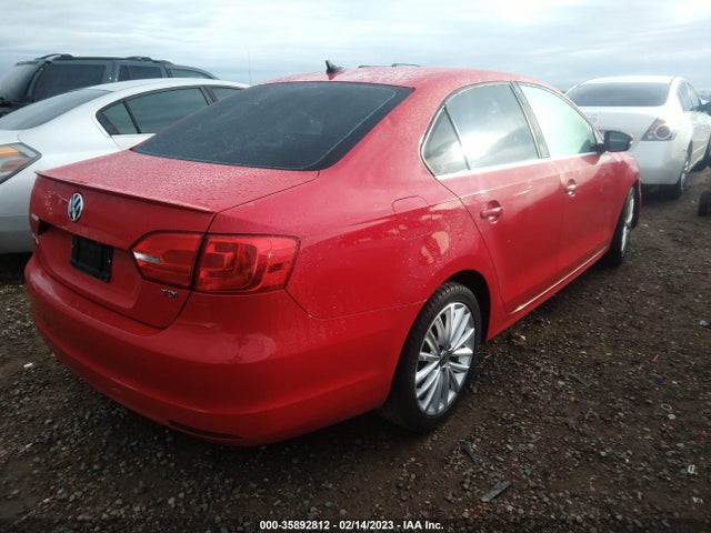 3VWLL7AJ8DM237694 Volkswagen Jetta Sedan Tdi W/premium/nav