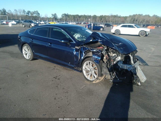 2020 Audi A5, VIN: WAUCNCF59LA015921