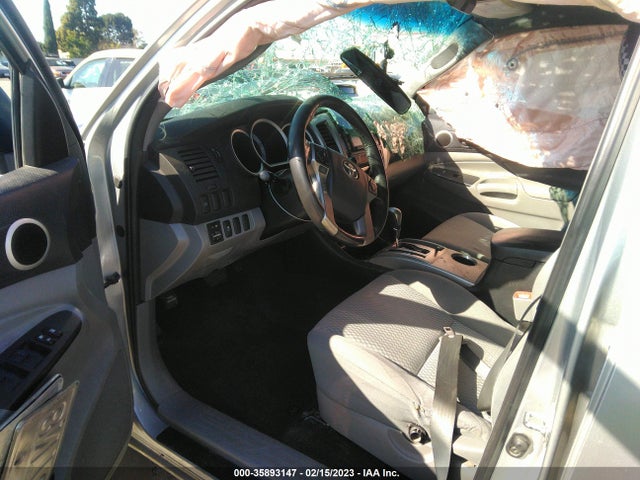 2015 Toyota Tacoma, VIN: 5TFJU4GN2FX088826