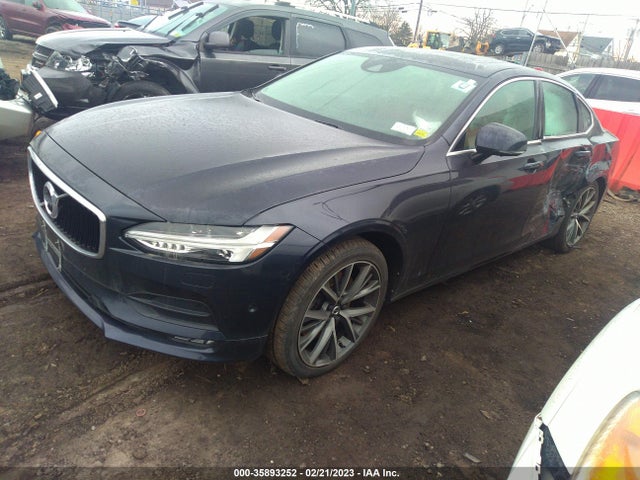 2017 Volvo S90, VIN: YV1A22MKXH1012050