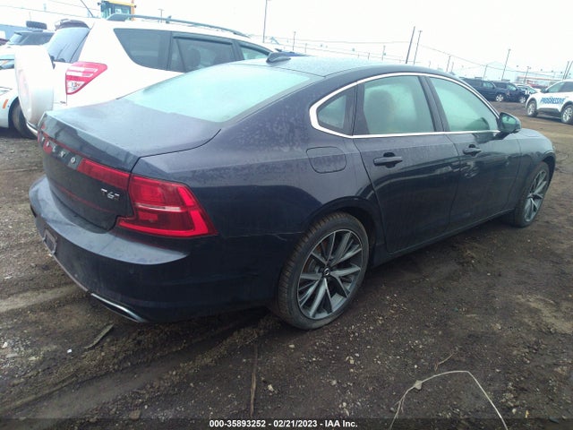 2017 Volvo S90, VIN: YV1A22MKXH1012050