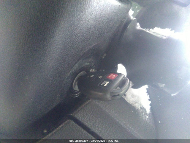 Toyota Rav4 Xle 2016 JTMRFREV2GD194130 Image 3