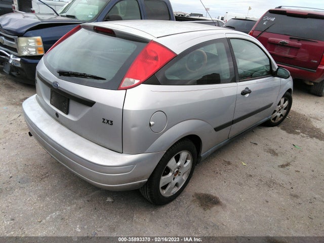 2001 FORD FOCUS ZX3 VIN: 3FAFP31361R236823