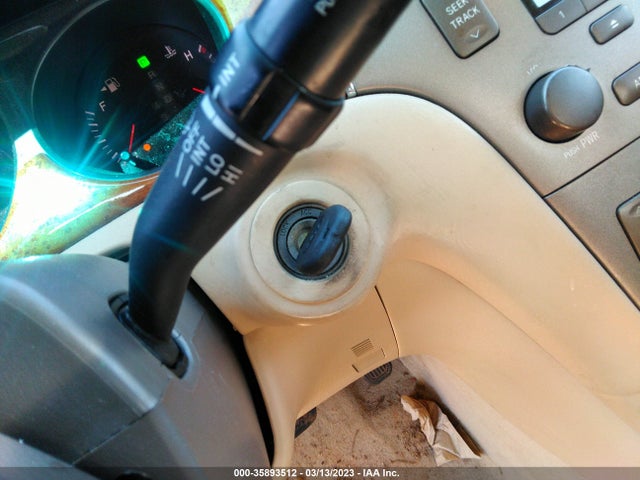 Lexus ES 330 2005 JTHBA30GX55137931 Image 3