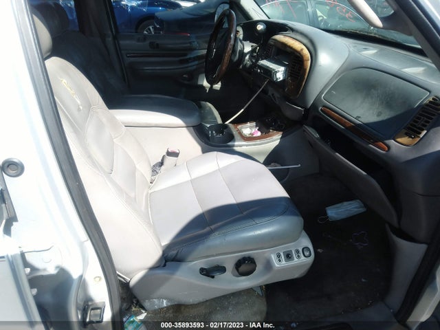 Lincoln Navigator 2000 5LMPU28A3YLJ07218 Image 6