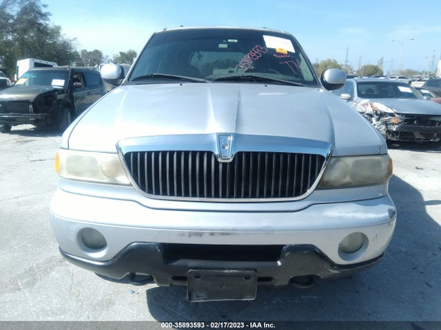 Lincoln Navigator 2000 5LMPU28A3YLJ07218 Image 7