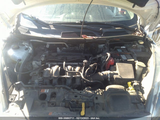 2016 Ford Fiesta, VIN: 3FADP4BJ2GM129784