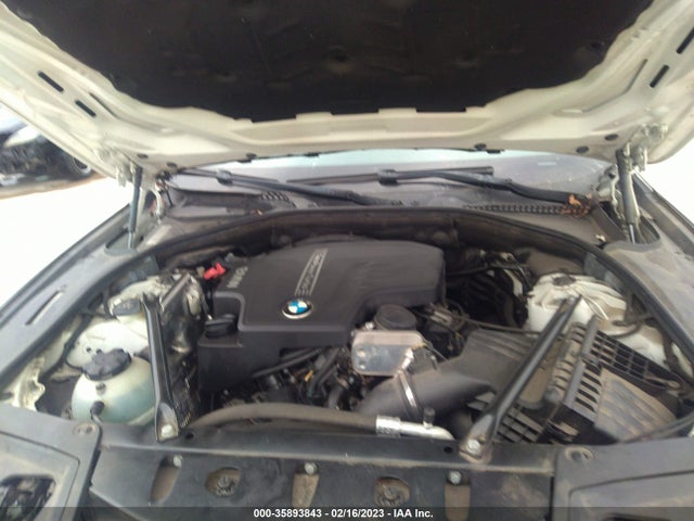 BMW 5 Series 528i 2013 WBAXG5C52DD234408 Image 10