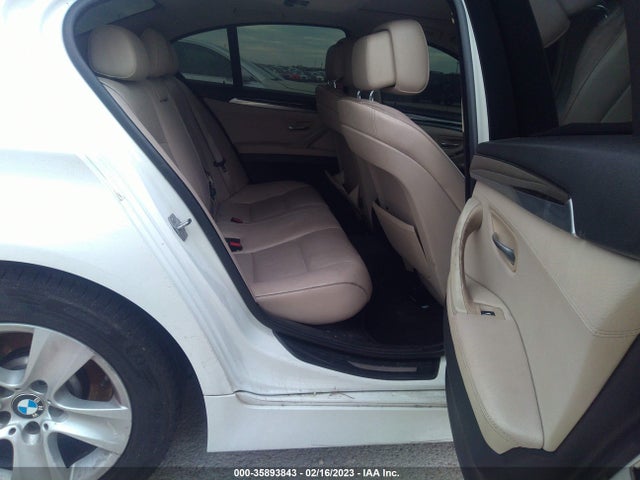 BMW 5 Series 528i 2013 WBAXG5C52DD234408 Image 8