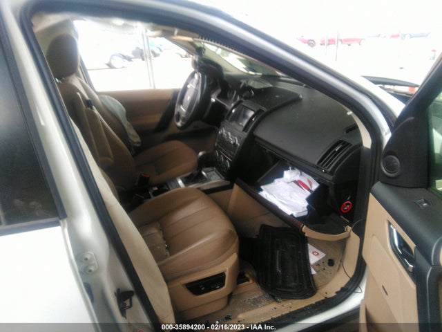2014 Land Rover LR2, VIN: SALFR2BGXEH415561