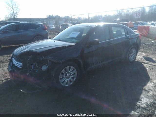 1C3CCBABXEN208109 Chrysler 200 LX