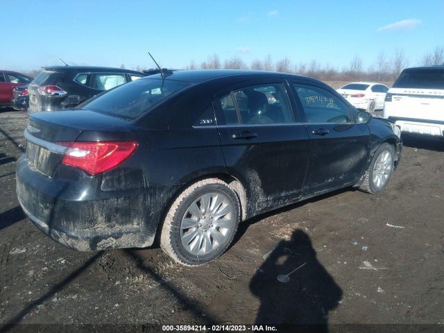1C3CCBABXEN208109 Chrysler 200 LX