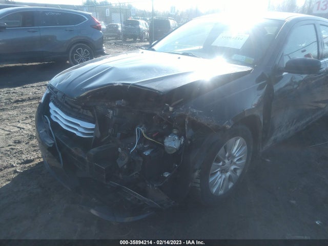 1C3CCBABXEN208109 Chrysler 200 LX