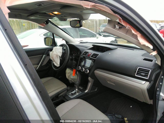 Subaru Forester 2.5i Limited 2016 JF2SJARC2GH434474 Image 6