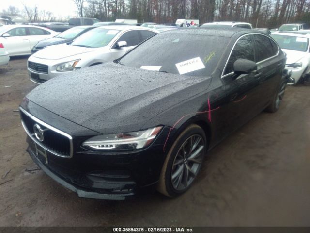 LVY992MK8JP034967 Volvo S90 T6 Momentum