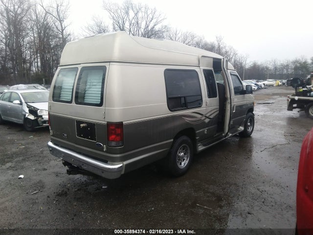 2005 FORD ECONOLINE CARGO VAN RECREATIONAL VIN: 1FDNS24L65HA86144