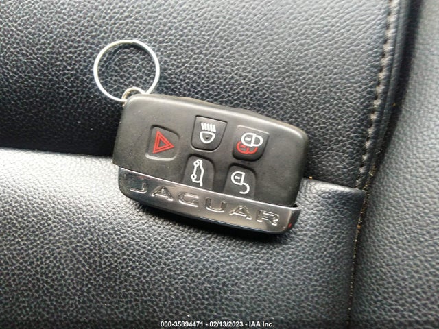 Jaguar F-Pace 2017 SADCJ2BV9HA882097 Image 3