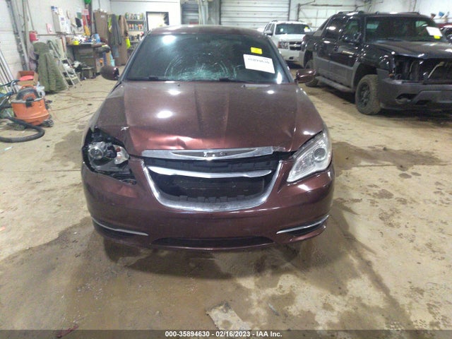 Chrysler 200 Touring 2013 1C3CCBBG5DN569515 Image 6