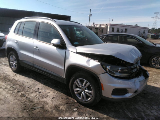 2015 WVGBV7AX8FW585457 main image
