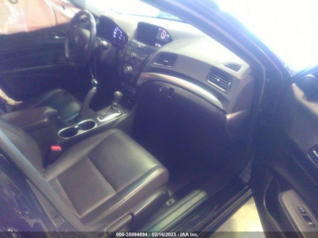 2017 Acura ILX, VIN: 19UDE2F37HA000410
