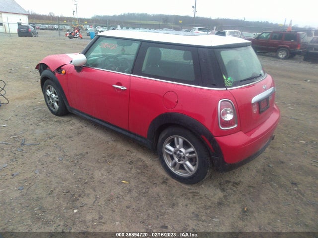 WMWSU3C57DT677411 Mini COOPER HARDTOP