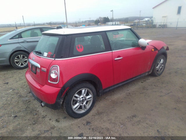WMWSU3C57DT677411 Mini COOPER HARDTOP