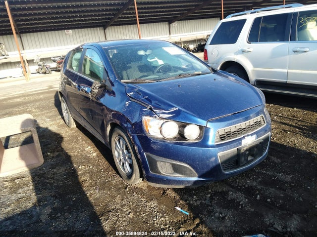 2014 1G1JC6SB2E4140749 main image