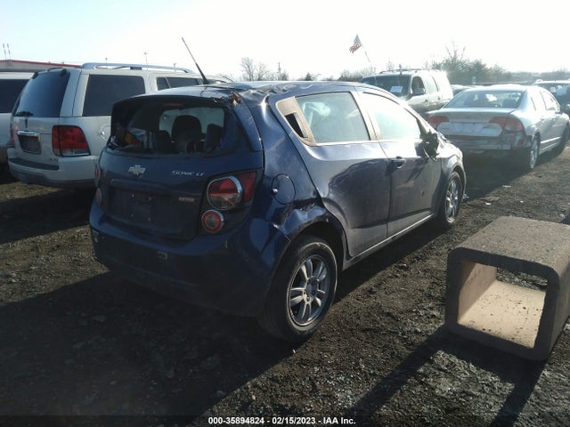 Chevrolet SONIC LT 2014 1G1JC6SB2E4140749 Image 4