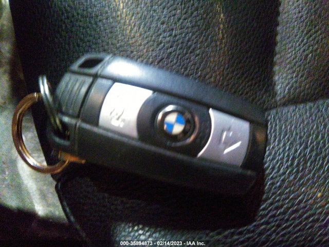 BMW 328 2011 WBAPK7C57BA773132 Image 11