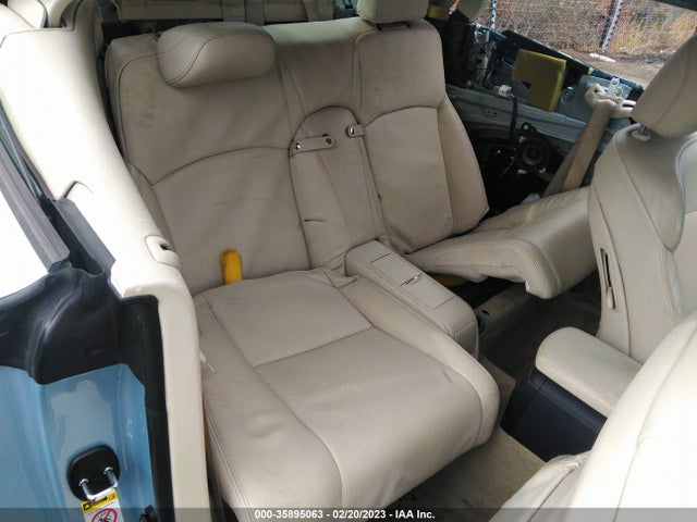 Lexus IS 250C 2011 JTHFF2C27B2518470 Image 10