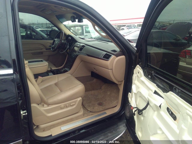 Cadillac Escalade Esv Luxury 2014 1GYS3HEF6ER168475 Image 5