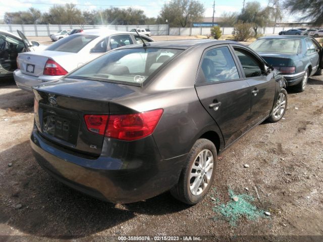 KNAFU4A2XB5428196 KIA FORTE EX