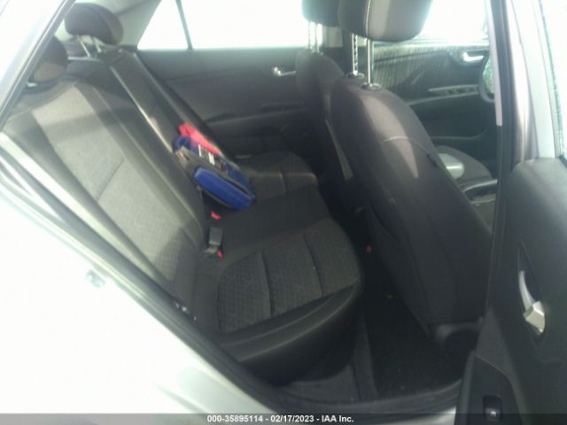 3KPA24AB3KE172992 KIA RIO S