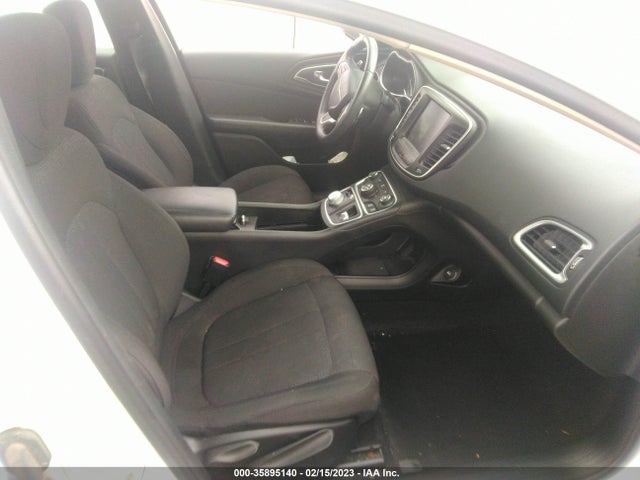 2016 Chrysler 200, VIN: 1C3CCCAG6GN156479
