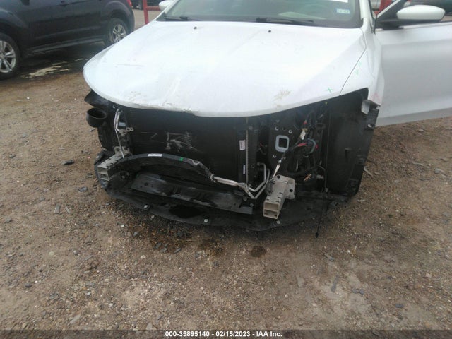 2016 Chrysler 200, VIN: 1C3CCCAG6GN156479