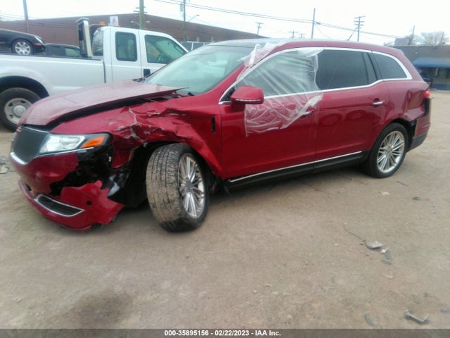 2014 Lincoln MKT, VIN: 2LMHJ5ATXEBL56905