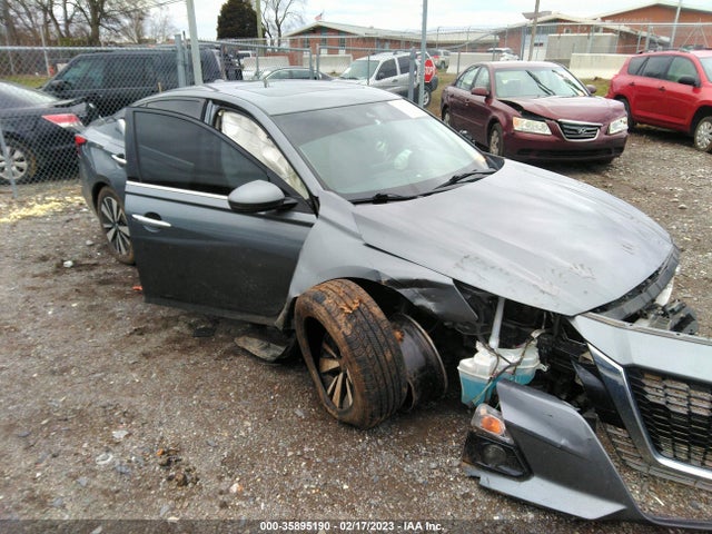 2019 1N4BL4EV3KC157900 main image