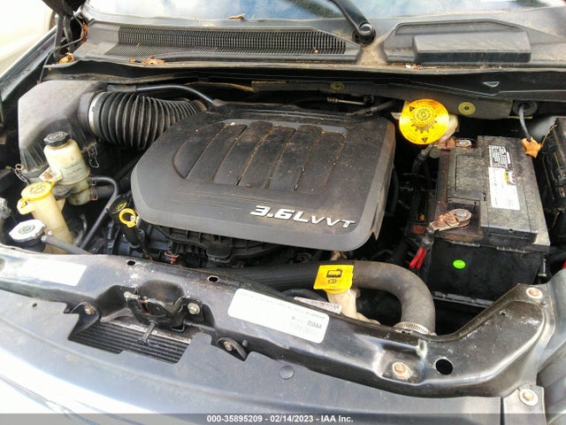 2C4RC1BG2ER326992 Chrysler Town & Country Touring