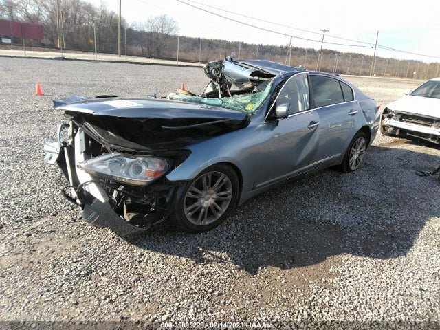 Hyundai Genesis 2009 KMHGC46F39U054256 Image 2