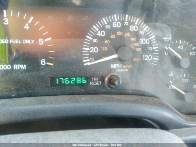 1J4FJ68S8WL215935 Jeep Cherokee Sport/classic