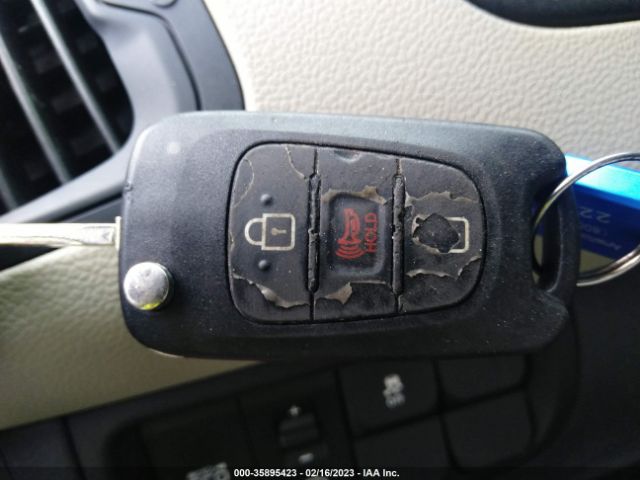 KNADM4A32D6199381 KIA RIO LX