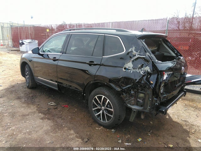 3VV3B7AX2MM043111 Volkswagen Tiguan Se/se R-line Black/sel