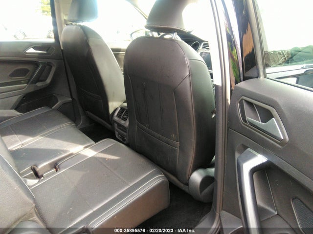 3VV3B7AX2MM043111 Volkswagen Tiguan Se/se R-line Black/sel