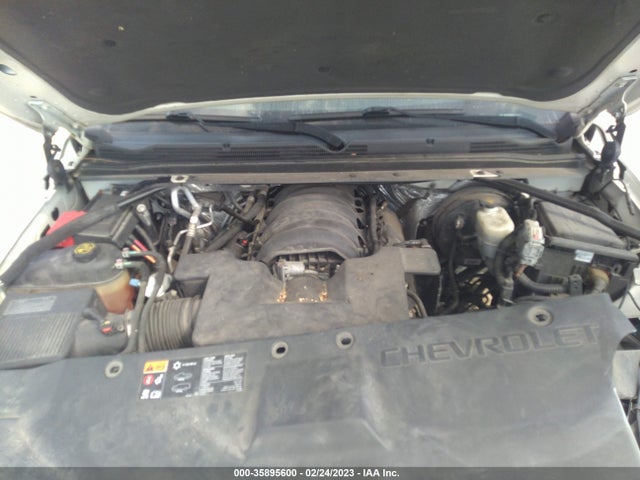 Chevrolet Suburban 2015 1GNSKKKC1FR240692 Image 11
